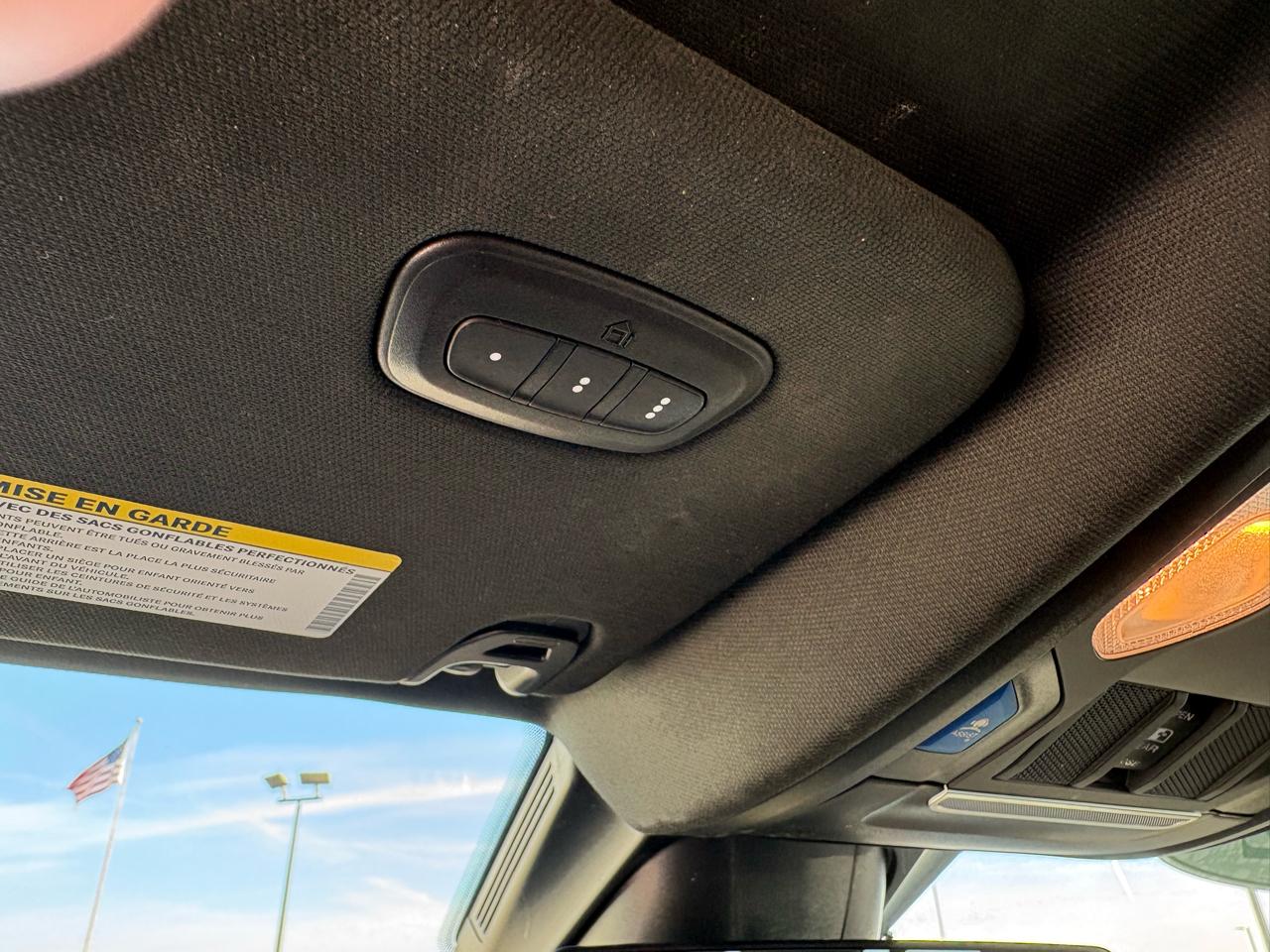 RAM 1500 4WD Crew Cab 140.5" Rebel 2022