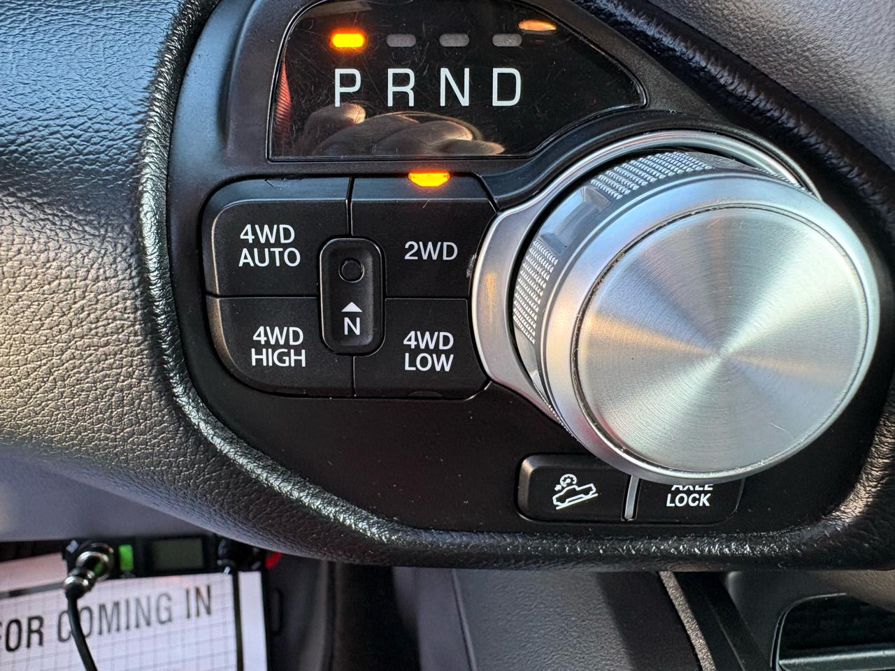 RAM 1500 4WD Crew Cab 140.5" Rebel 2022