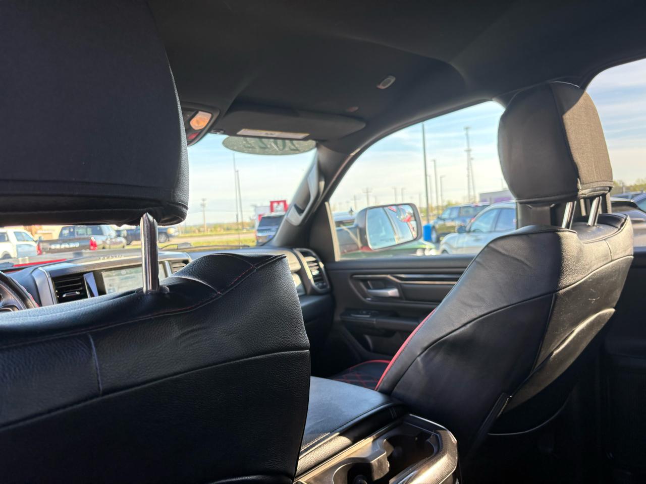 RAM 1500 4WD Crew Cab 140.5" Rebel 2022