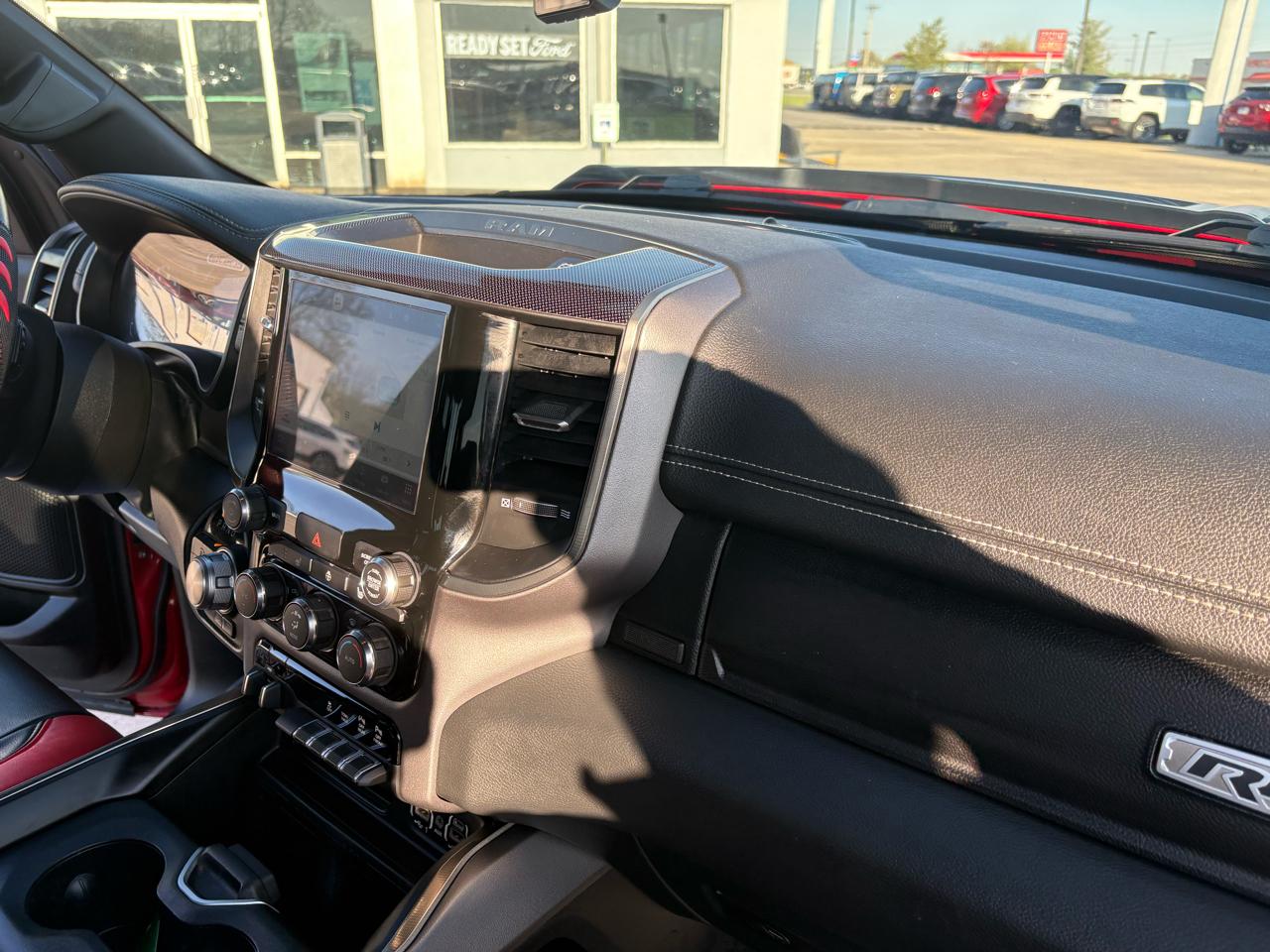 RAM 1500 4WD Crew Cab 140.5" Rebel 2022