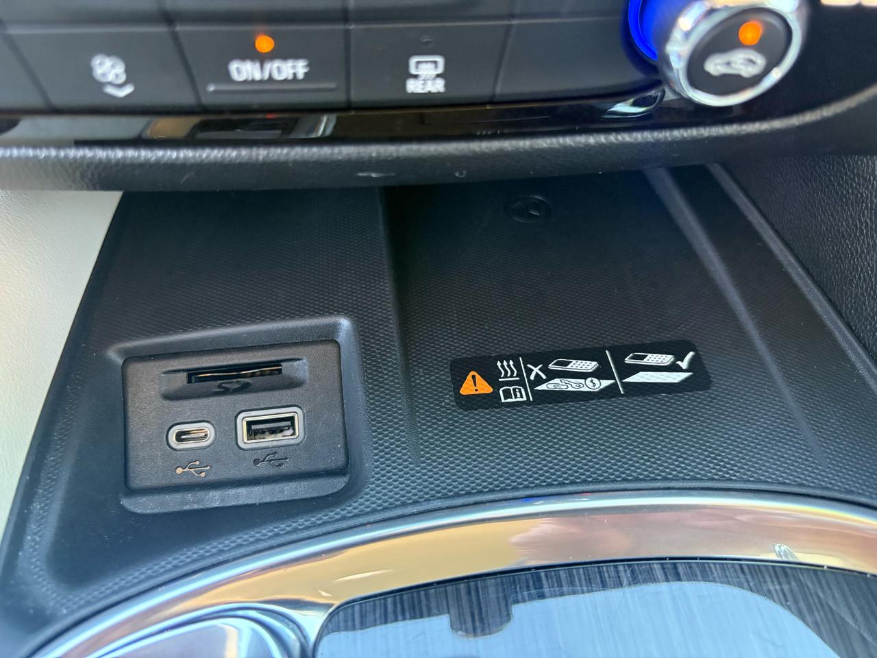 Buick Enclave AWD 4dr Essence 2023