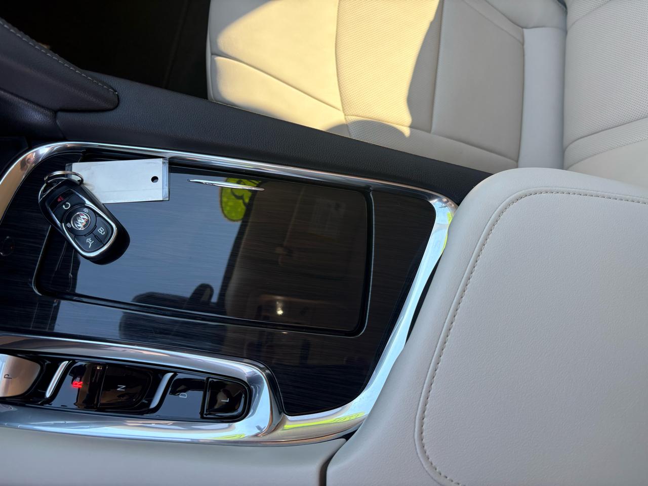 Buick Enclave AWD 4dr Essence 2023