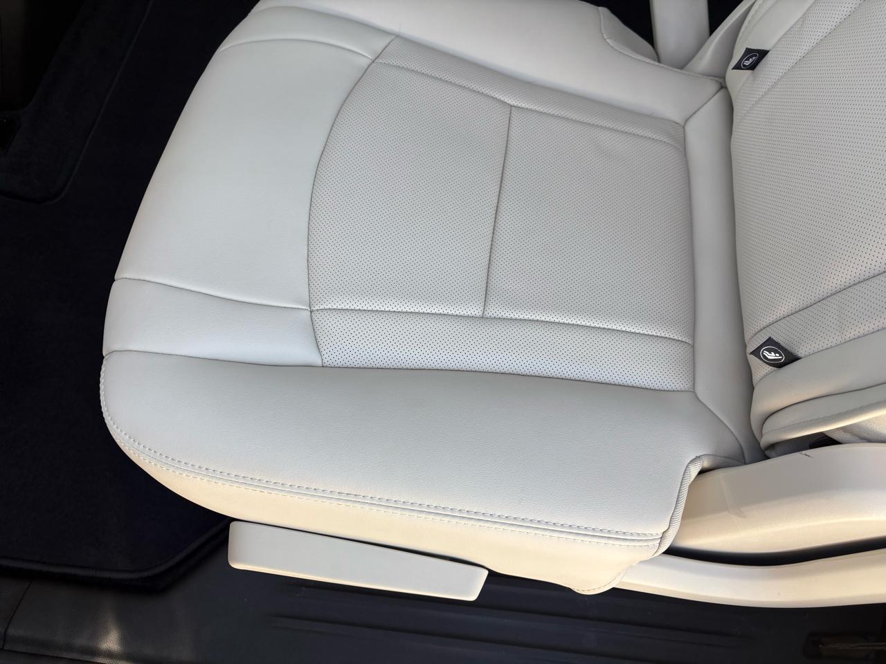 Buick Enclave AWD 4dr Essence 2023