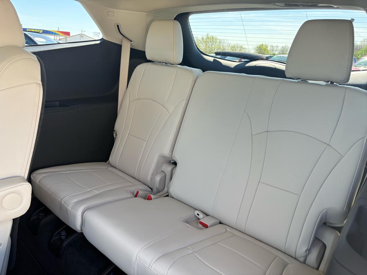 Buick Enclave AWD 4dr Essence 2023