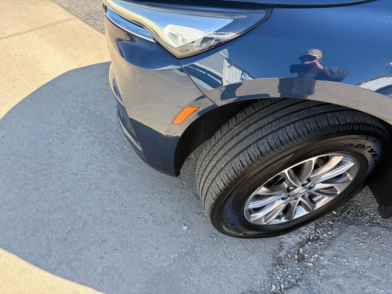 Buick Enclave AWD 4dr Essence 2023