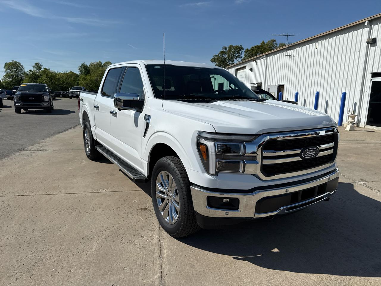 Ford F-150 Lariat 4WD SuperCrew 5.5' Box 2026