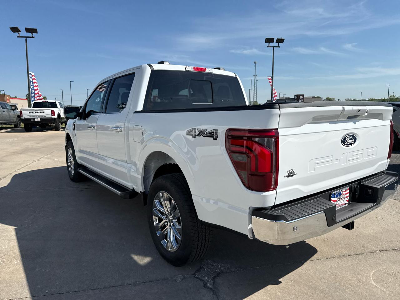 Ford F-150 Lariat 4WD SuperCrew 5.5' Box 2026