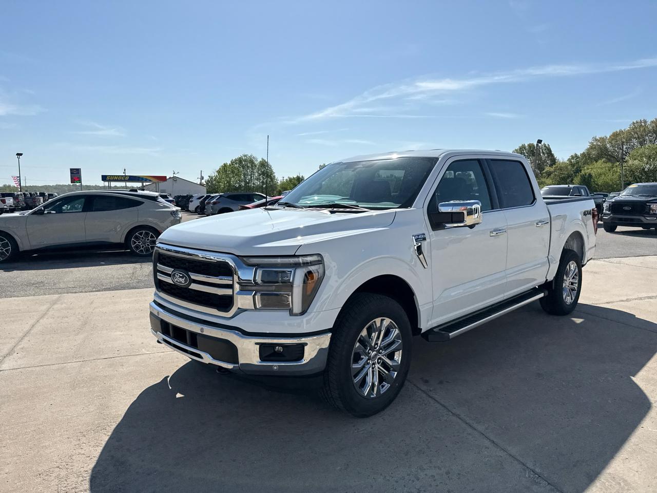 Ford F-150 Lariat 4WD SuperCrew 5.5' Box 2026