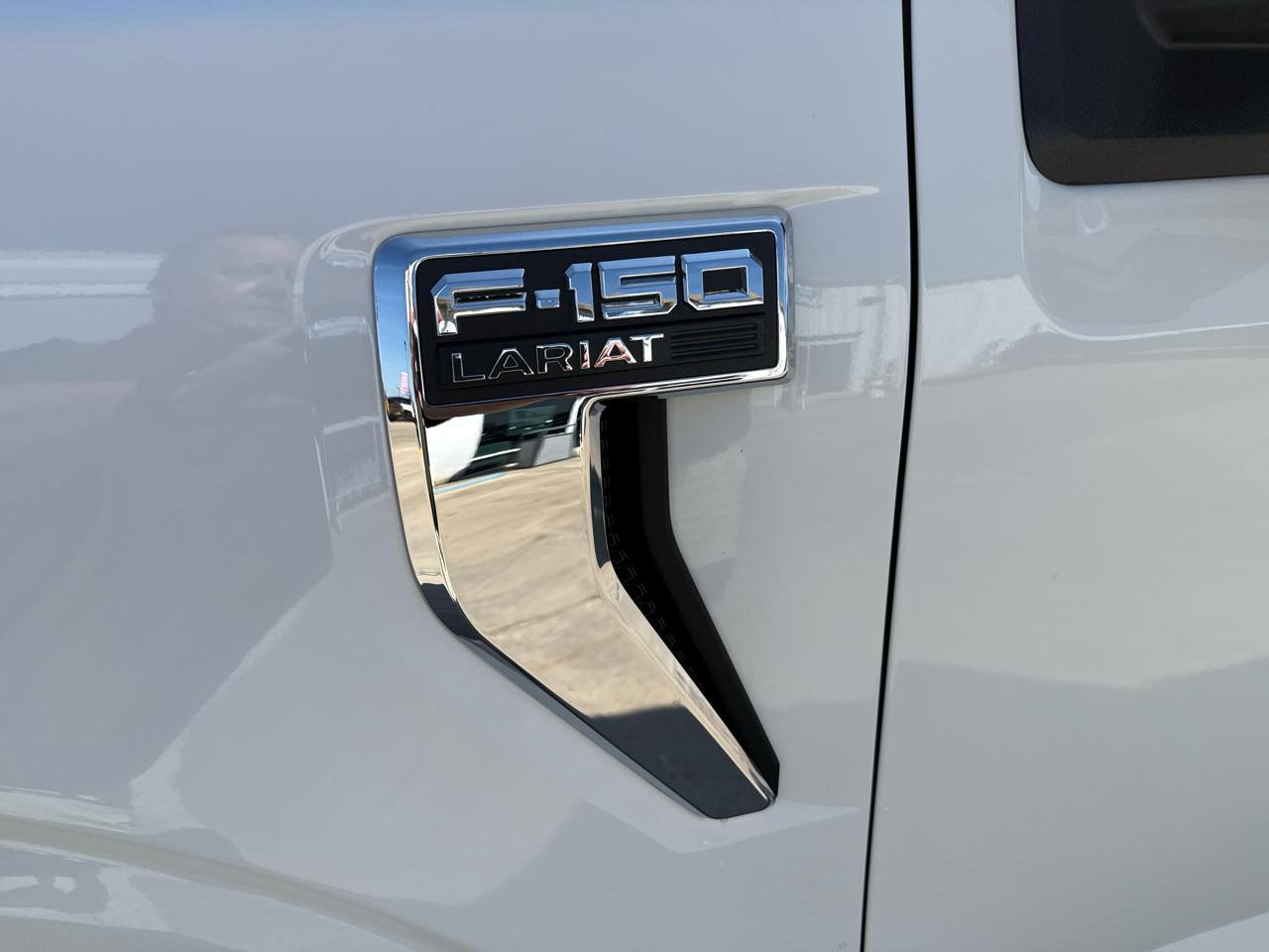 Ford F-150 Lariat 4WD SuperCrew 5.5' Box 2026