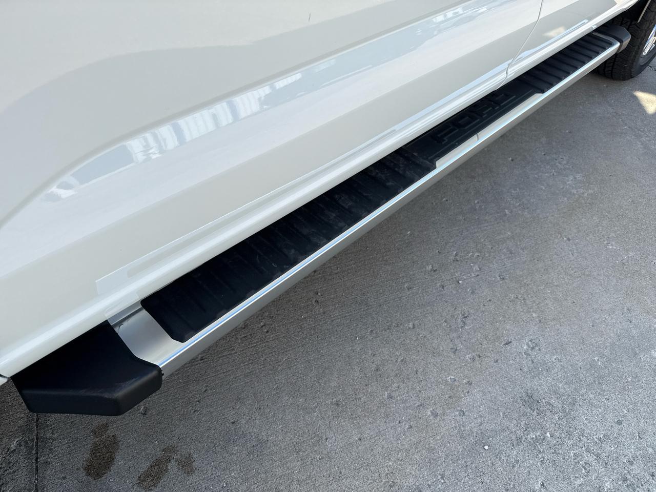 Ford F-150 Lariat 4WD SuperCrew 5.5' Box 2026