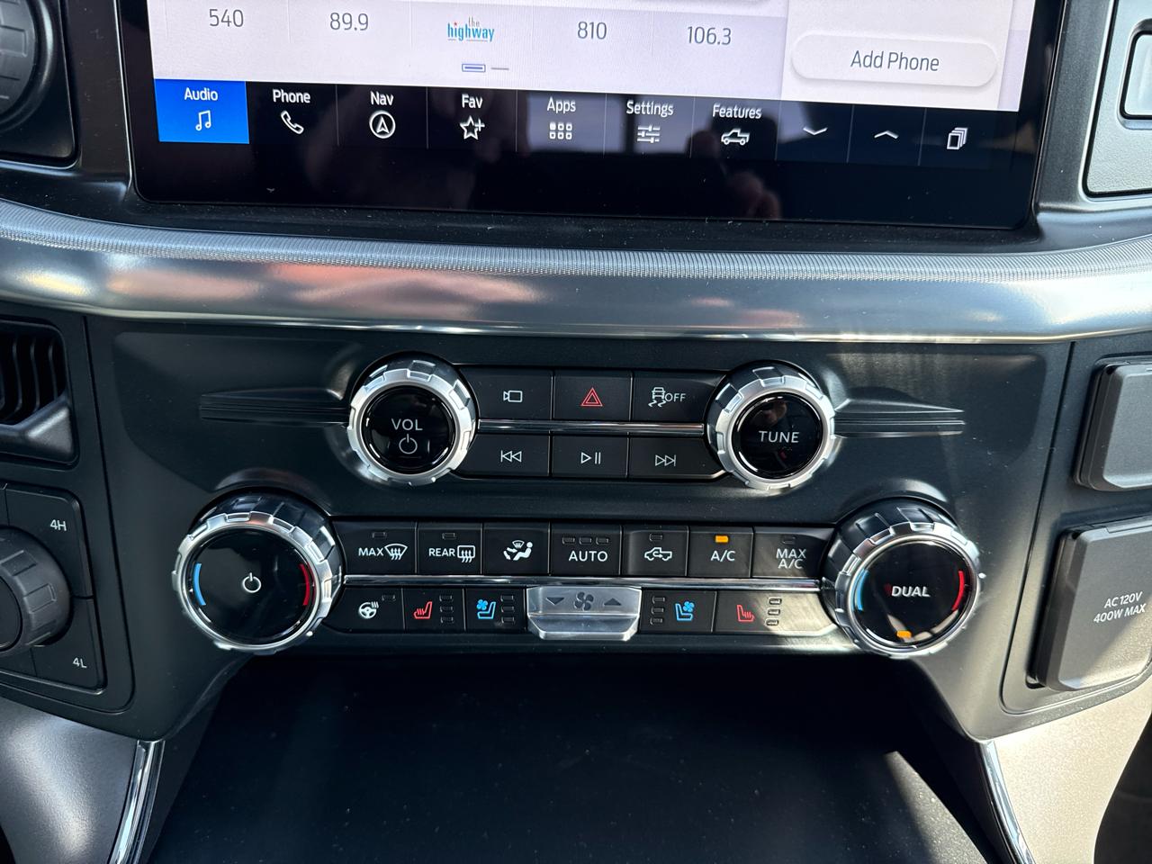 Ford F-150 Lariat 4WD SuperCrew 5.5' Box 2026