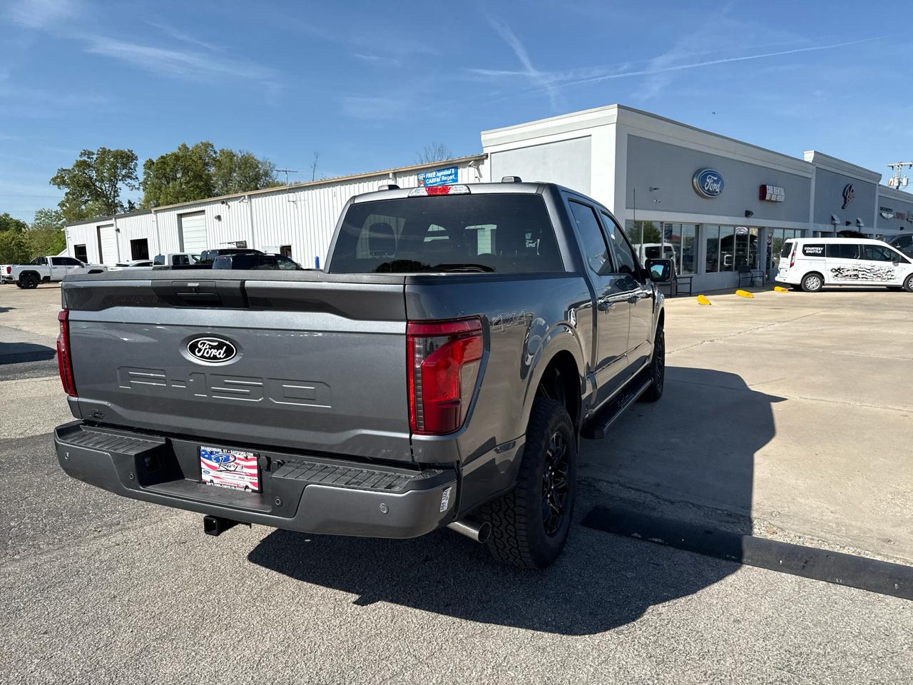 Ford F-150 XLT 4WD SuperCrew 5.5' Box 2026