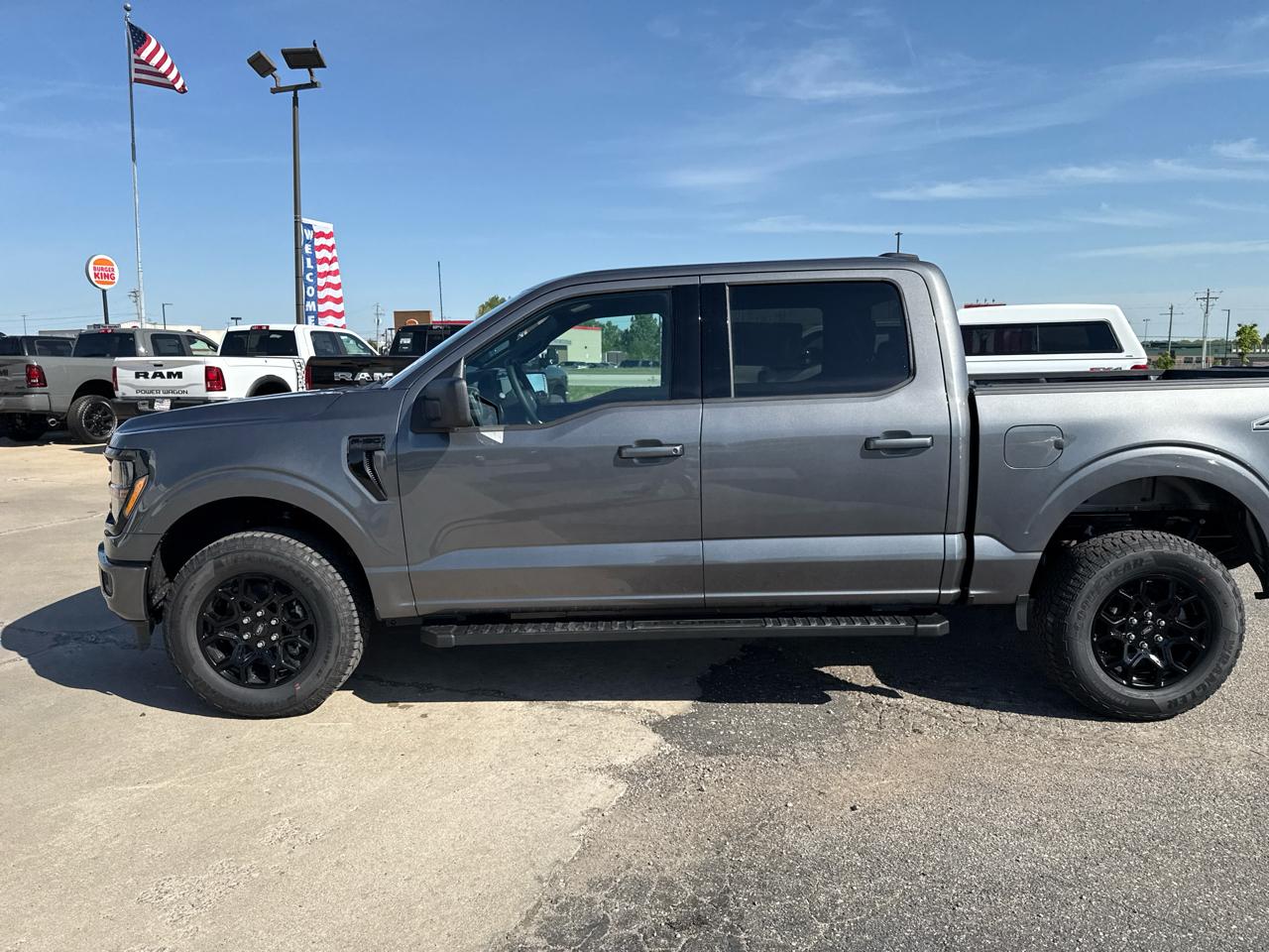 Ford F-150 XLT 4WD SuperCrew 5.5' Box 2026