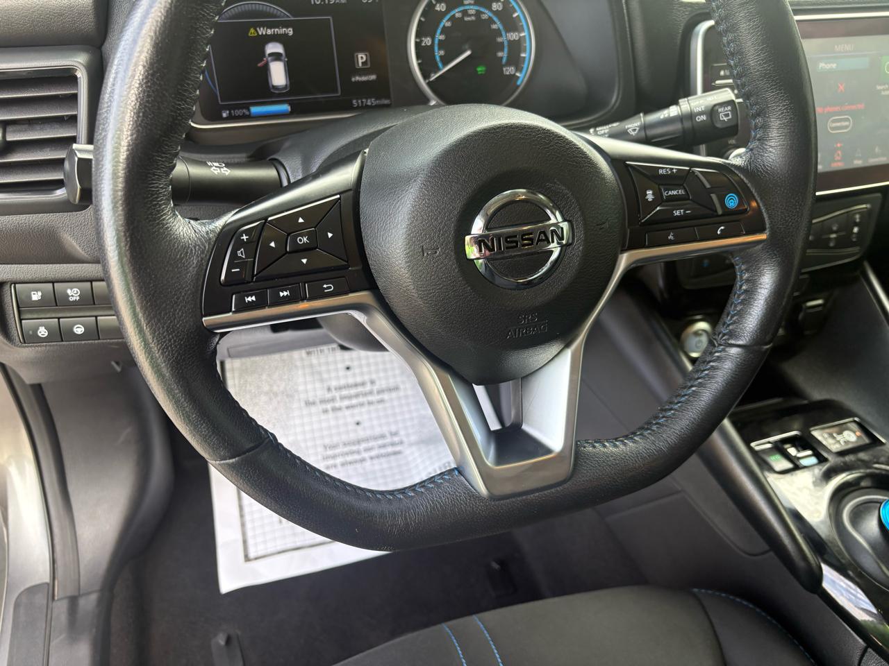 Nissan Leaf SV Hatchback 2021