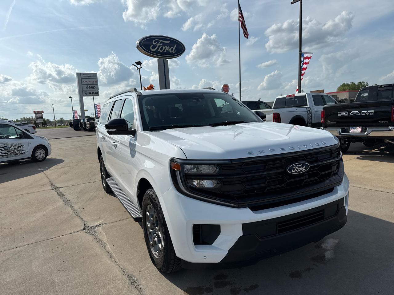 2026 Ford Expedition Max Active 4x4