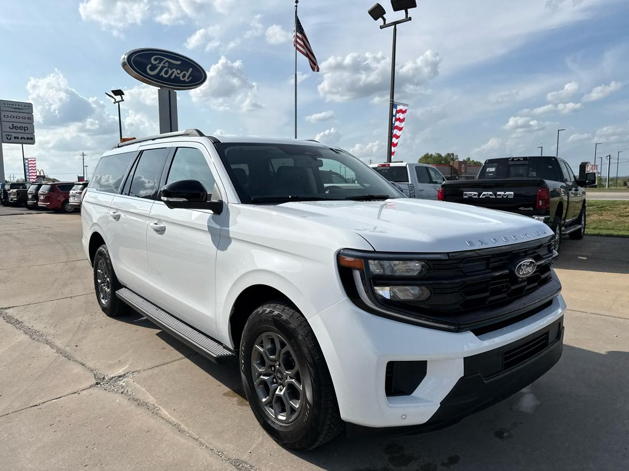 Ford Expedition Max Active 4x4 2026