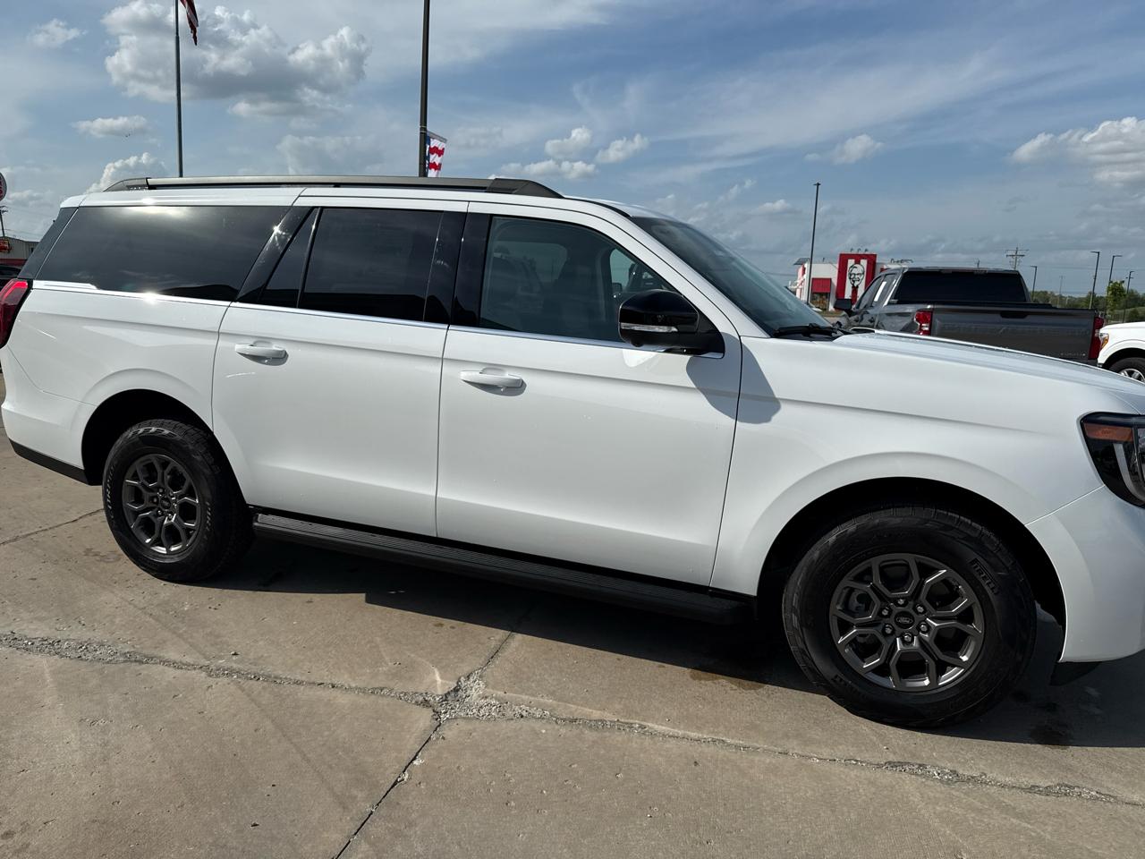 Ford Expedition Max Active 4x4 2026