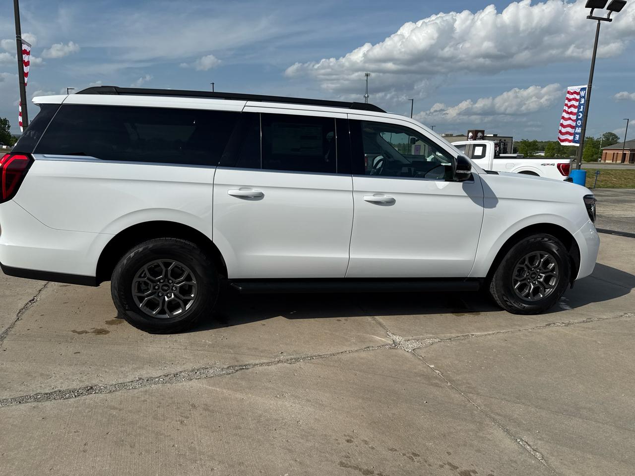 Ford Expedition Max Active 4x4 2026