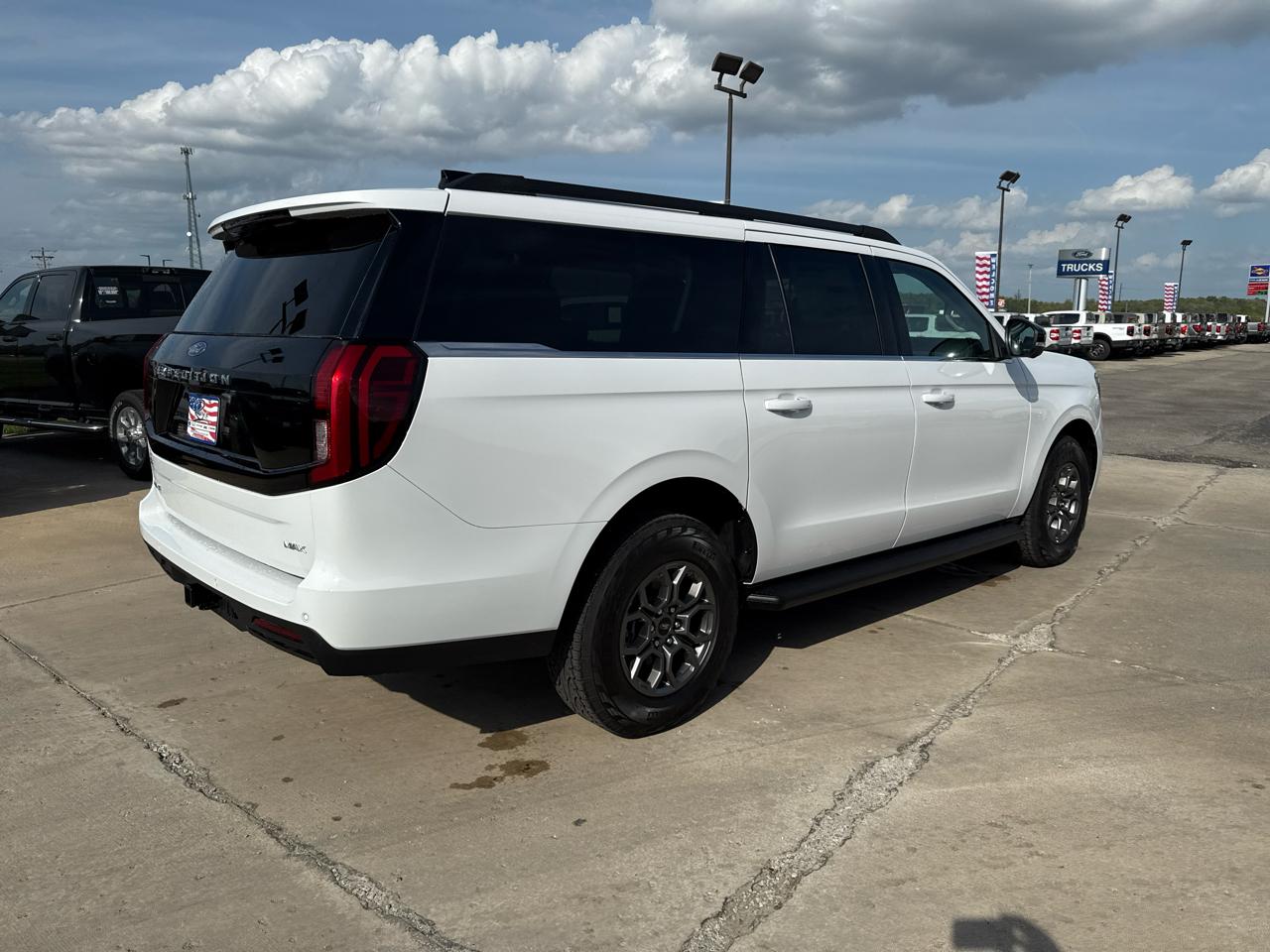 Ford Expedition Max Active 4x4 2026