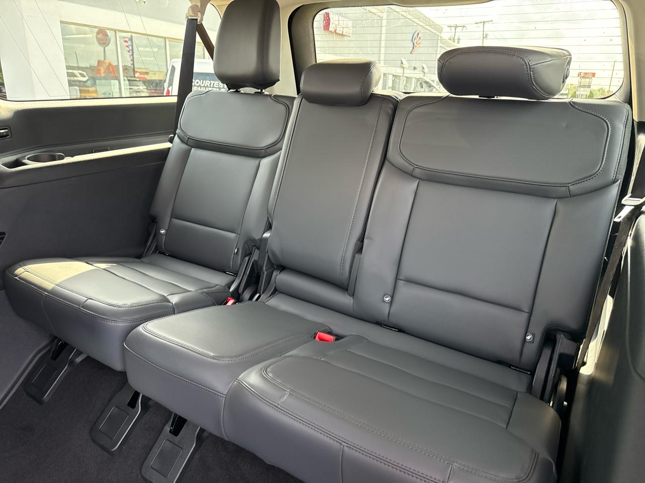 Ford Expedition Max Active 4x4 2026