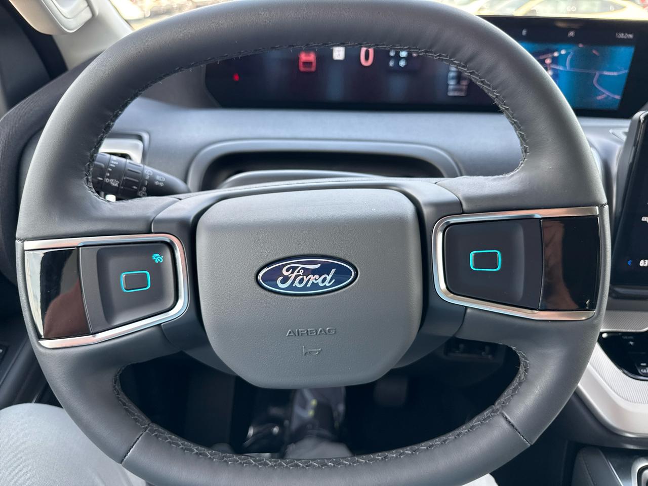 Ford Expedition Max Active 4x4 2026