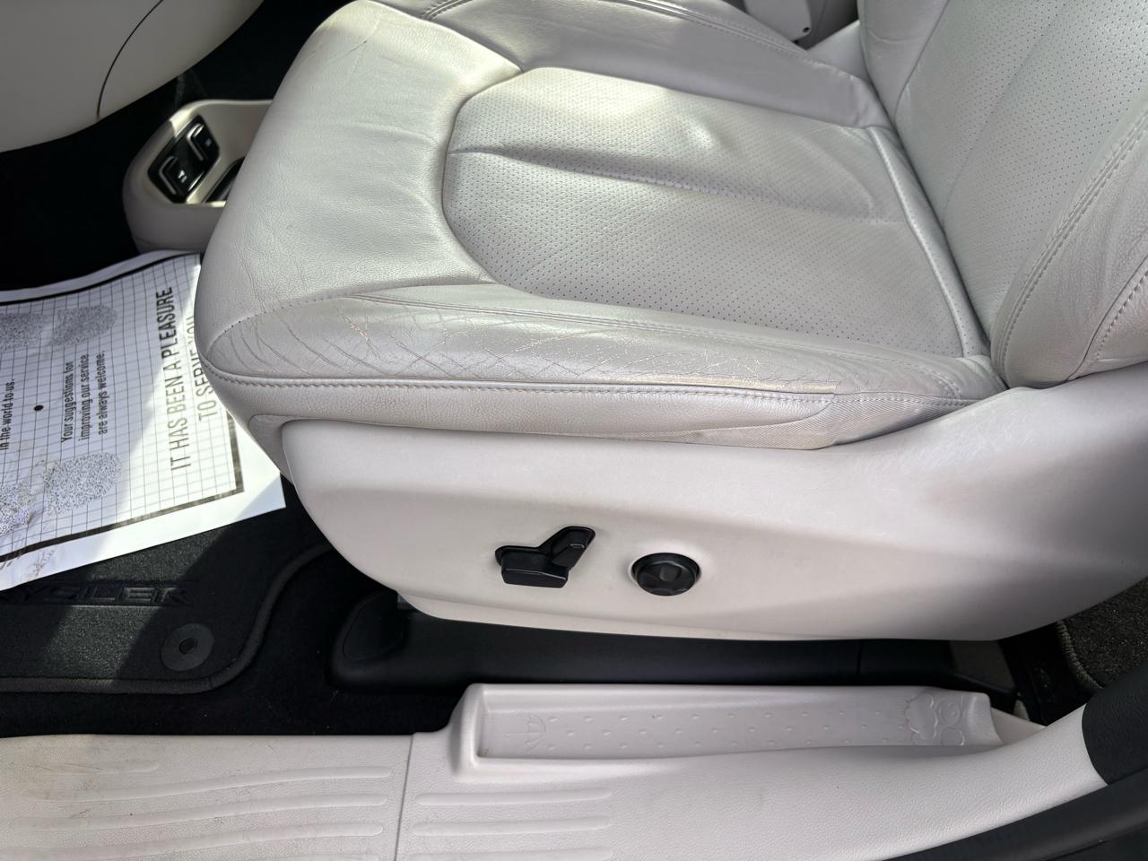 Chrysler Pacifica Touring-L Plus FWD 2017