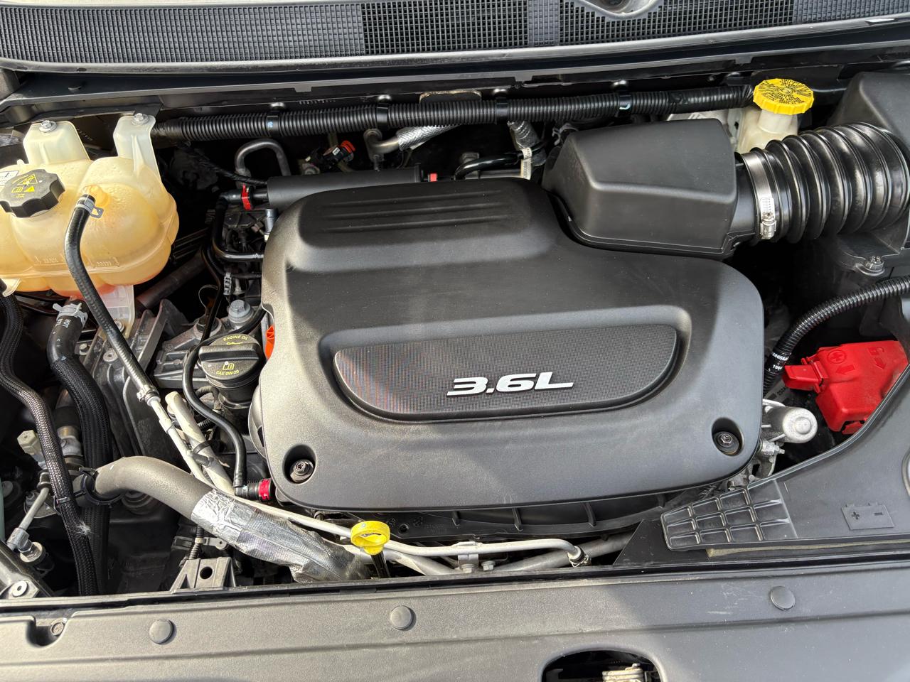 Chrysler Pacifica Touring-L Plus FWD 2017