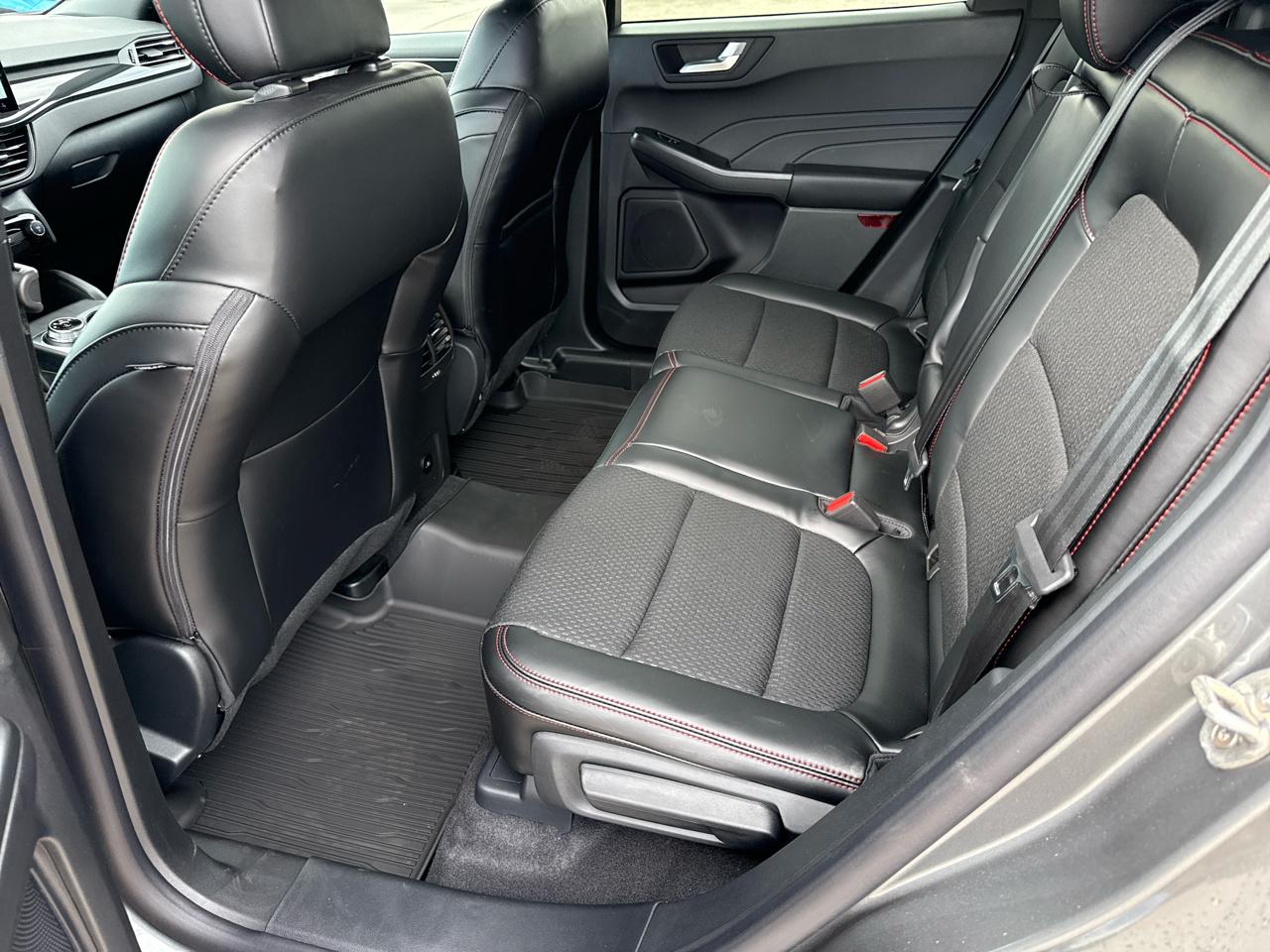 Ford Escape ST-Line FWD 2026