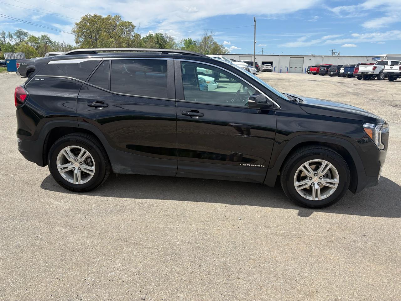 GMC Terrain FWD 4dr SLE 2024