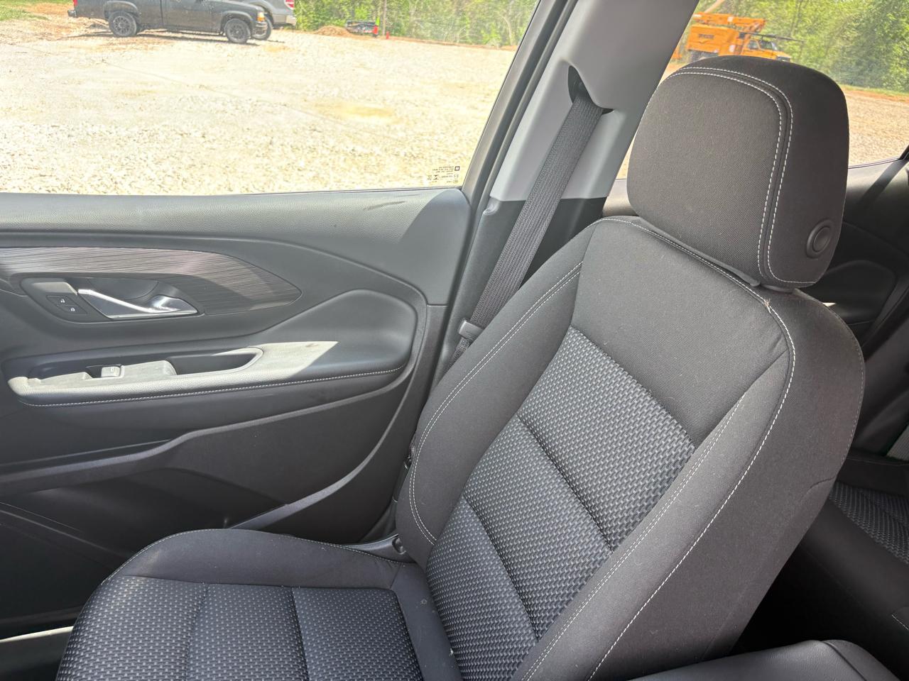 GMC Terrain FWD 4dr SLE 2024