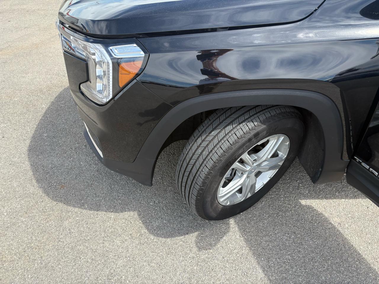 GMC Terrain FWD 4dr SLE 2024