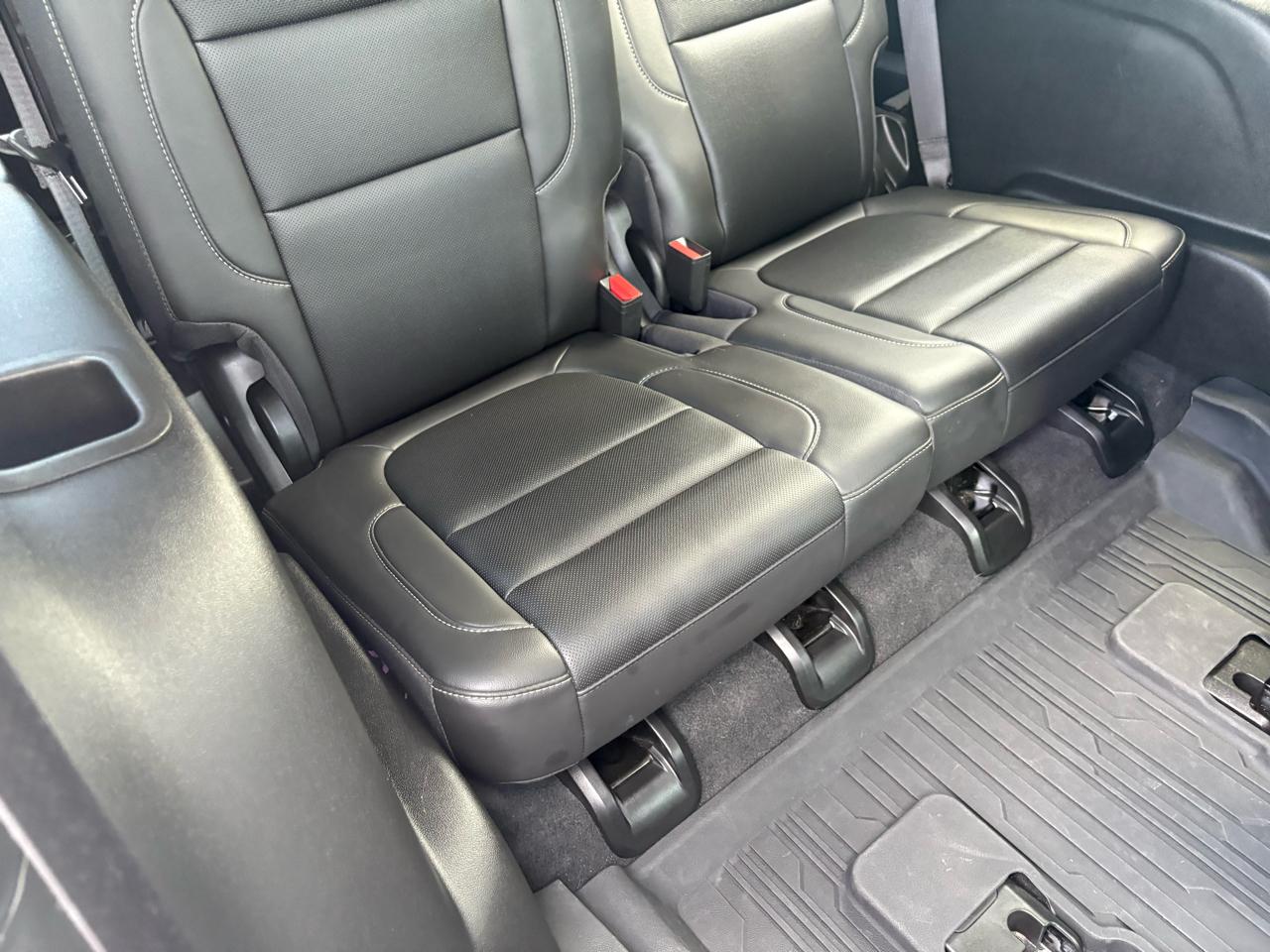 GMC Acadia AWD 4dr SLT 2023