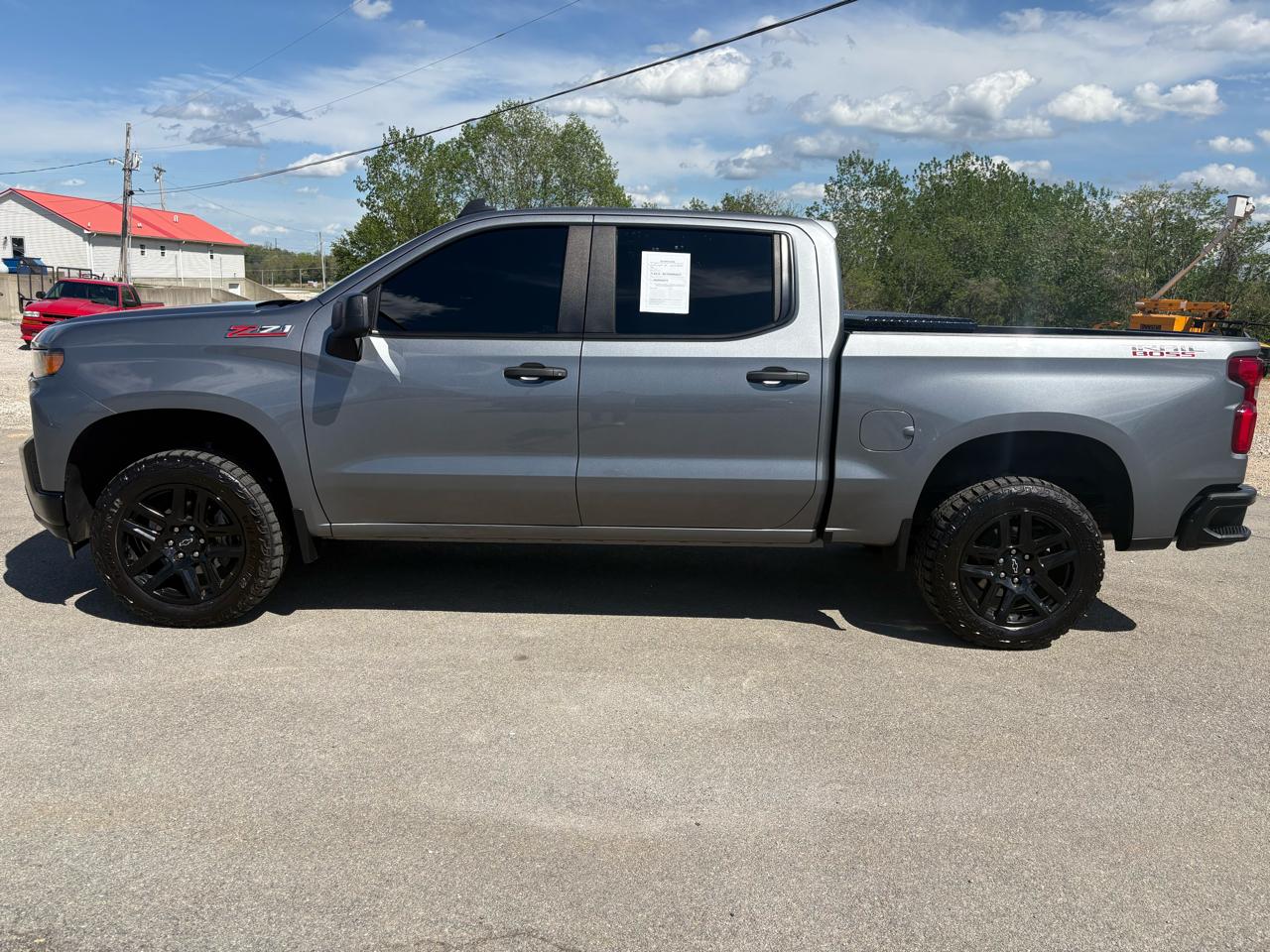 Chevrolet Silverado 1500 4WD Crew Cab 147" Custom Trail Boss 2021