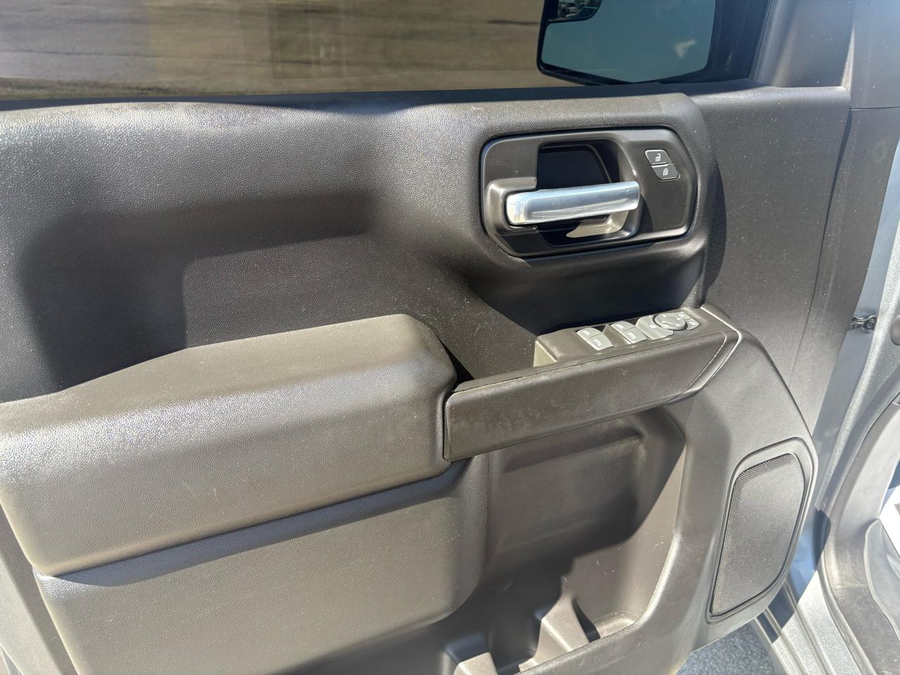 Chevrolet Silverado 1500 4WD Crew Cab 147" Custom Trail Boss 2021