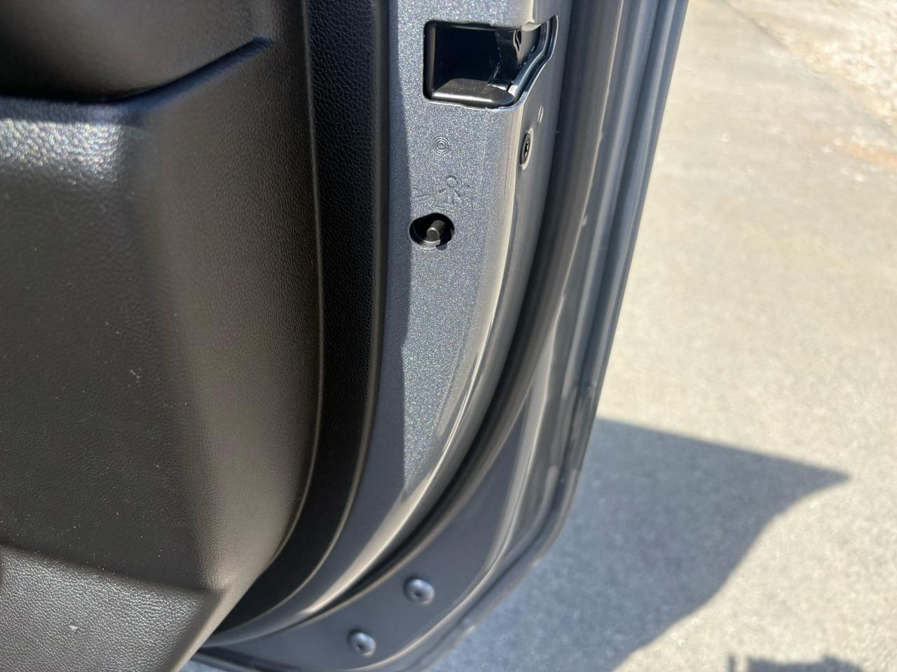 Chevrolet Silverado 1500 4WD Crew Cab 147" Custom Trail Boss 2021