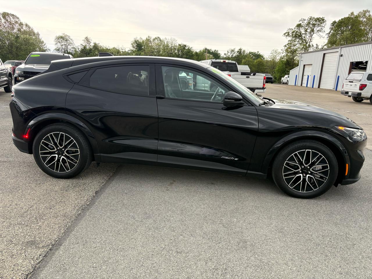 Ford Mustang Mach-E Premium RWD 2025