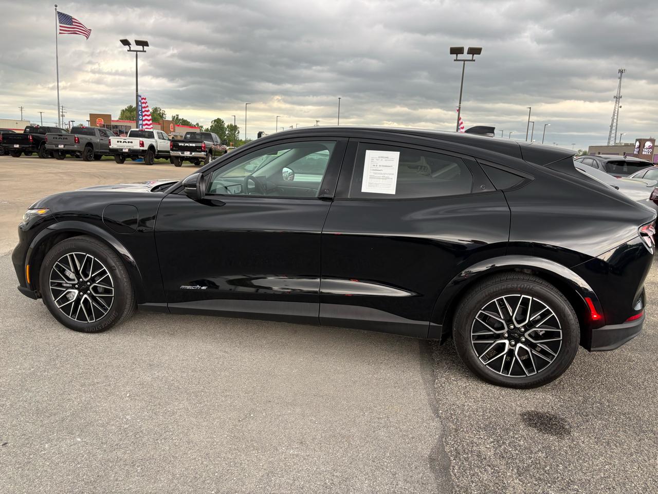 Ford Mustang Mach-E Premium RWD 2025