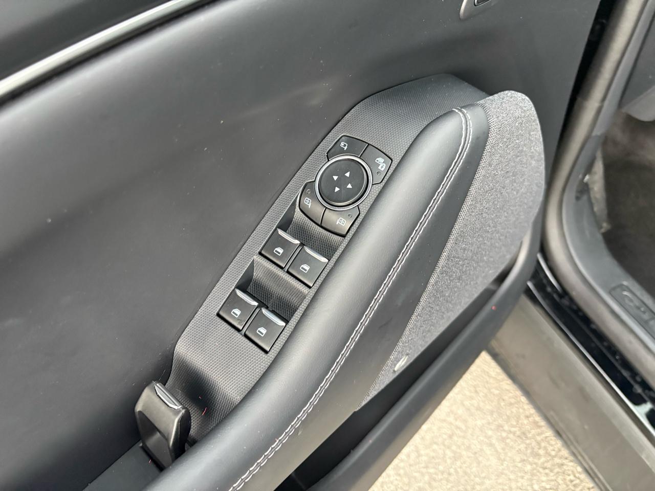 Ford Mustang Mach-E Premium RWD 2025