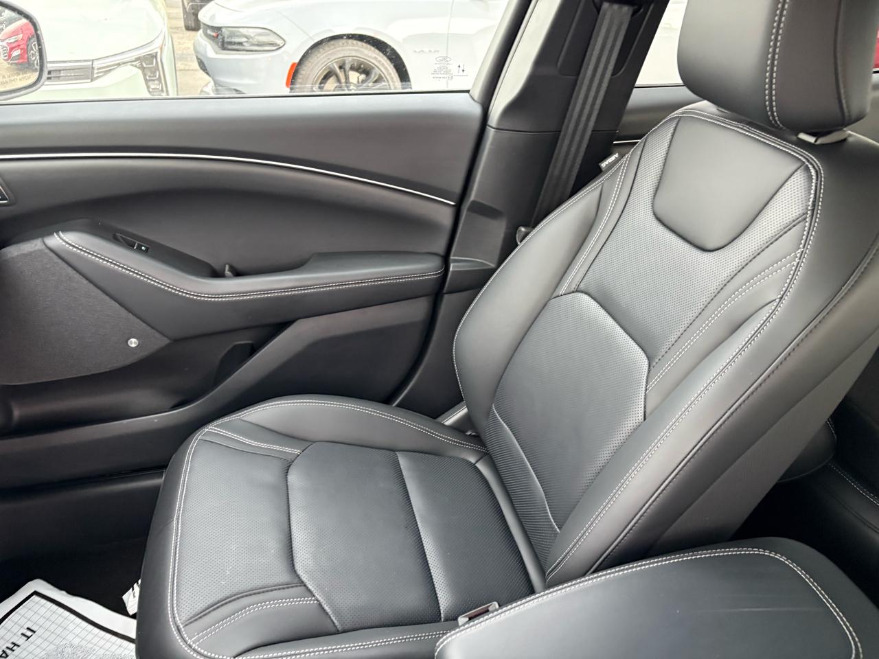 Ford Mustang Mach-E Premium RWD 2025