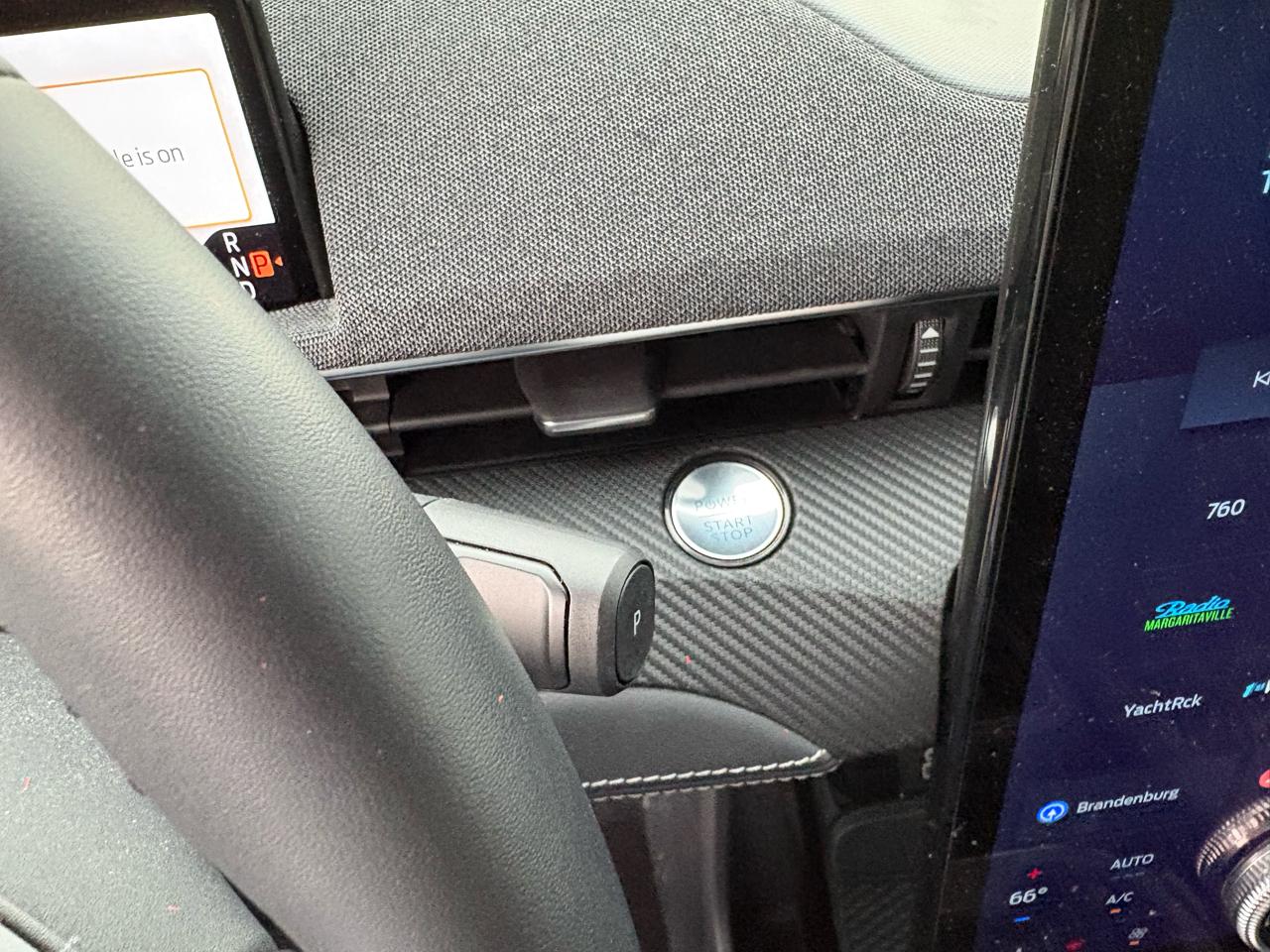 Ford Mustang Mach-E Premium RWD 2025