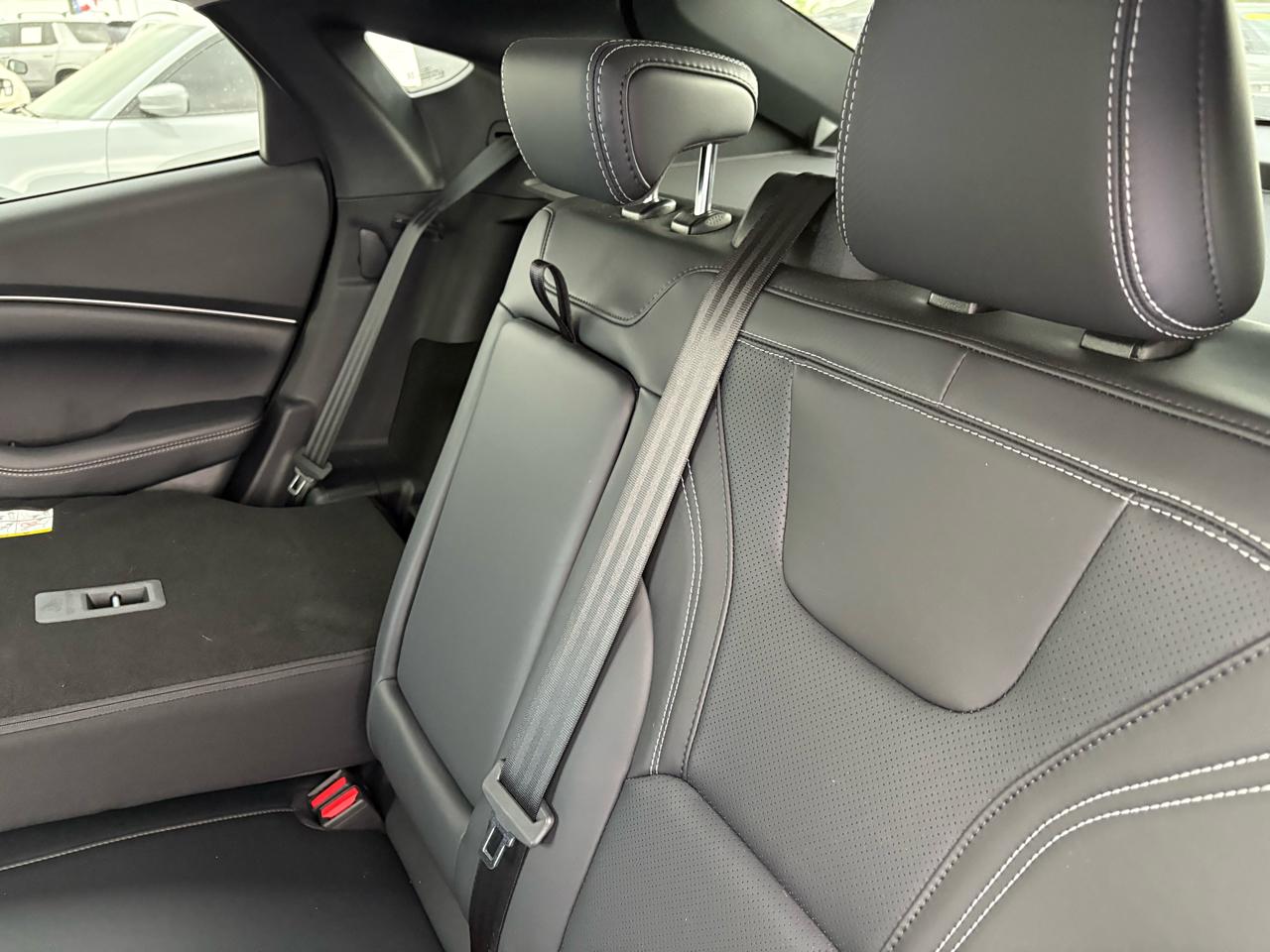 Ford Mustang Mach-E Premium RWD 2025