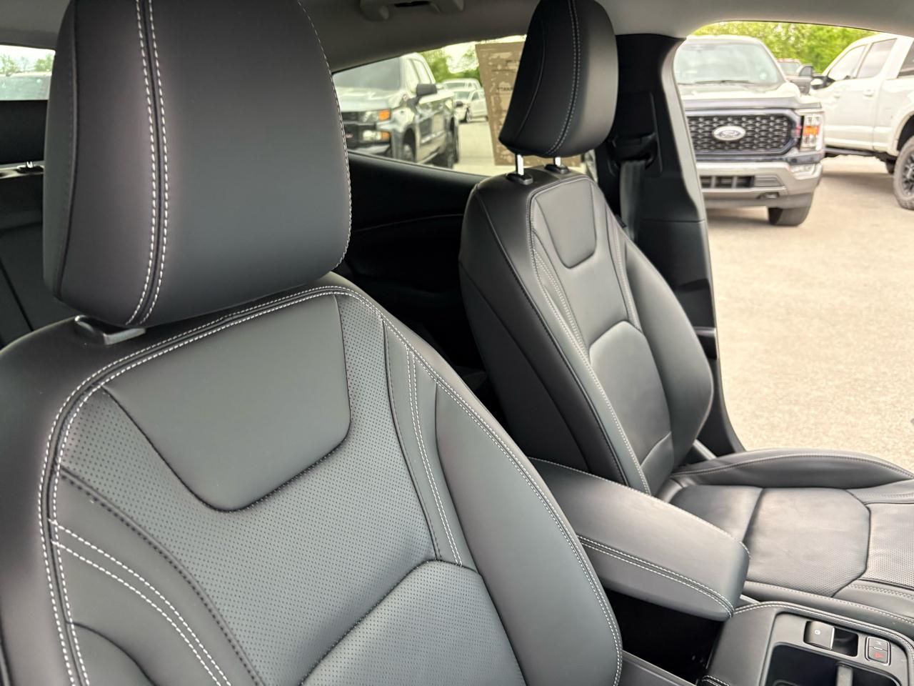 Ford Mustang Mach-E Premium RWD 2025