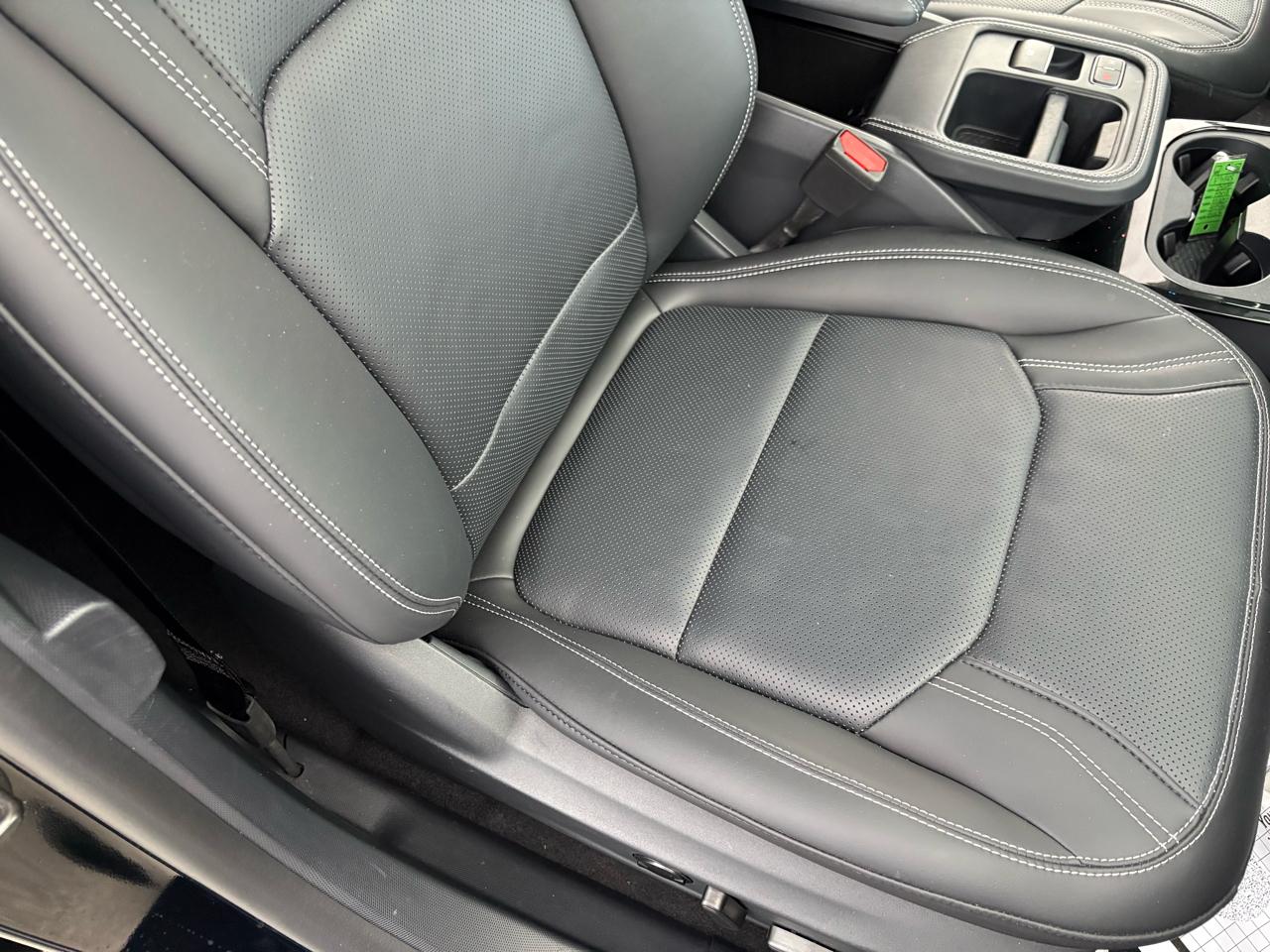 Ford Mustang Mach-E Premium RWD 2025