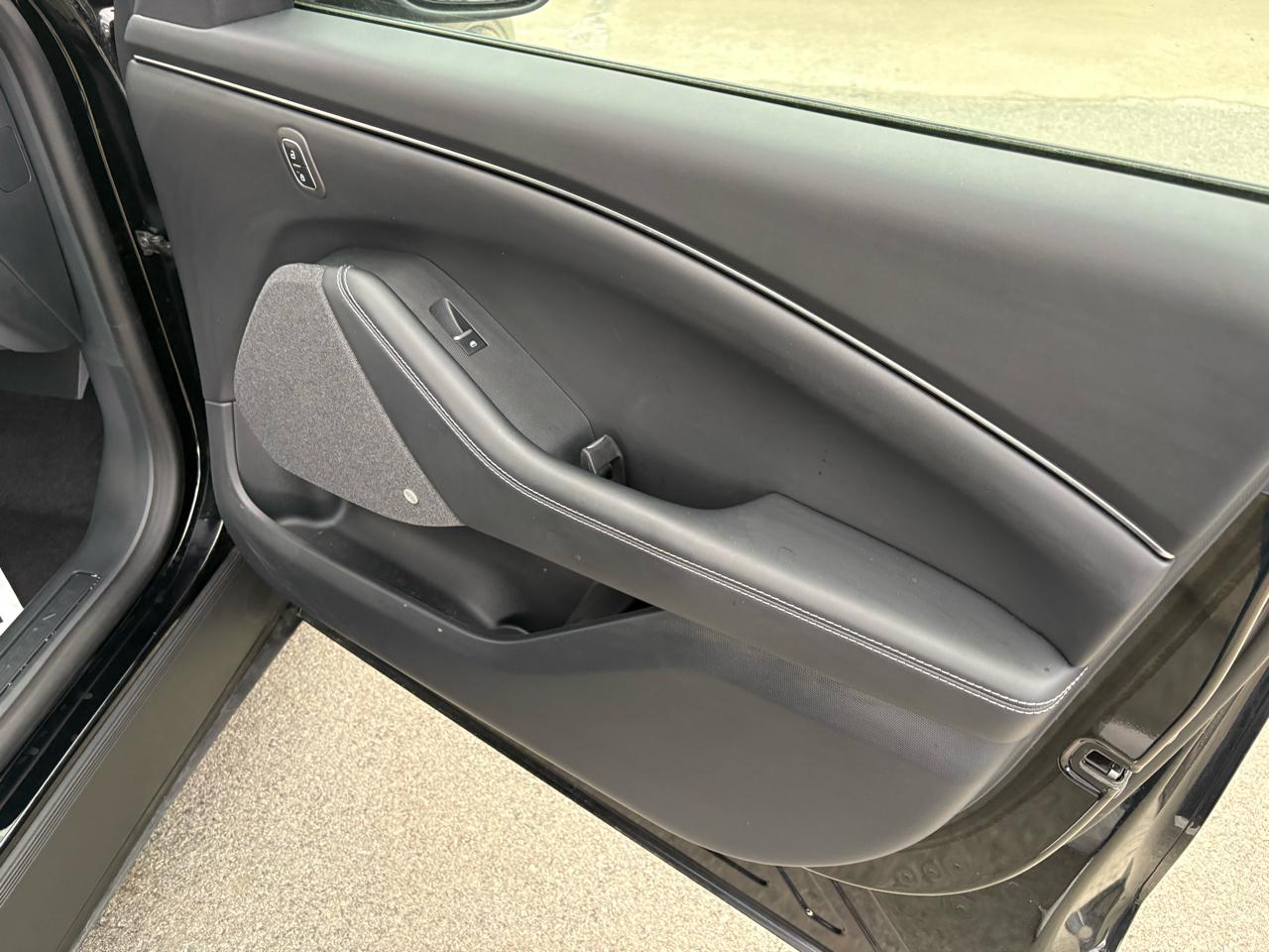 Ford Mustang Mach-E Premium RWD 2025