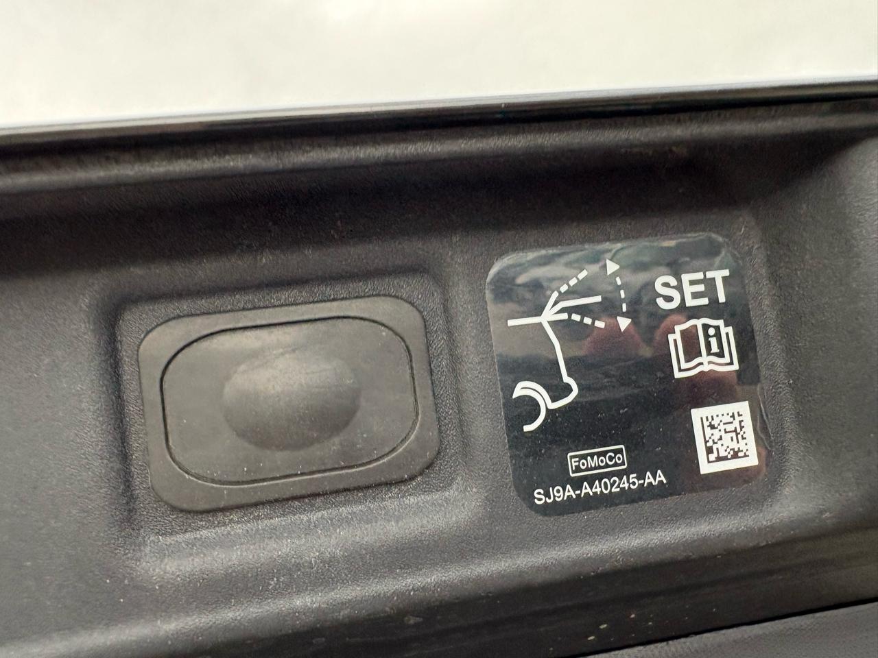 Ford Mustang Mach-E Premium RWD 2025