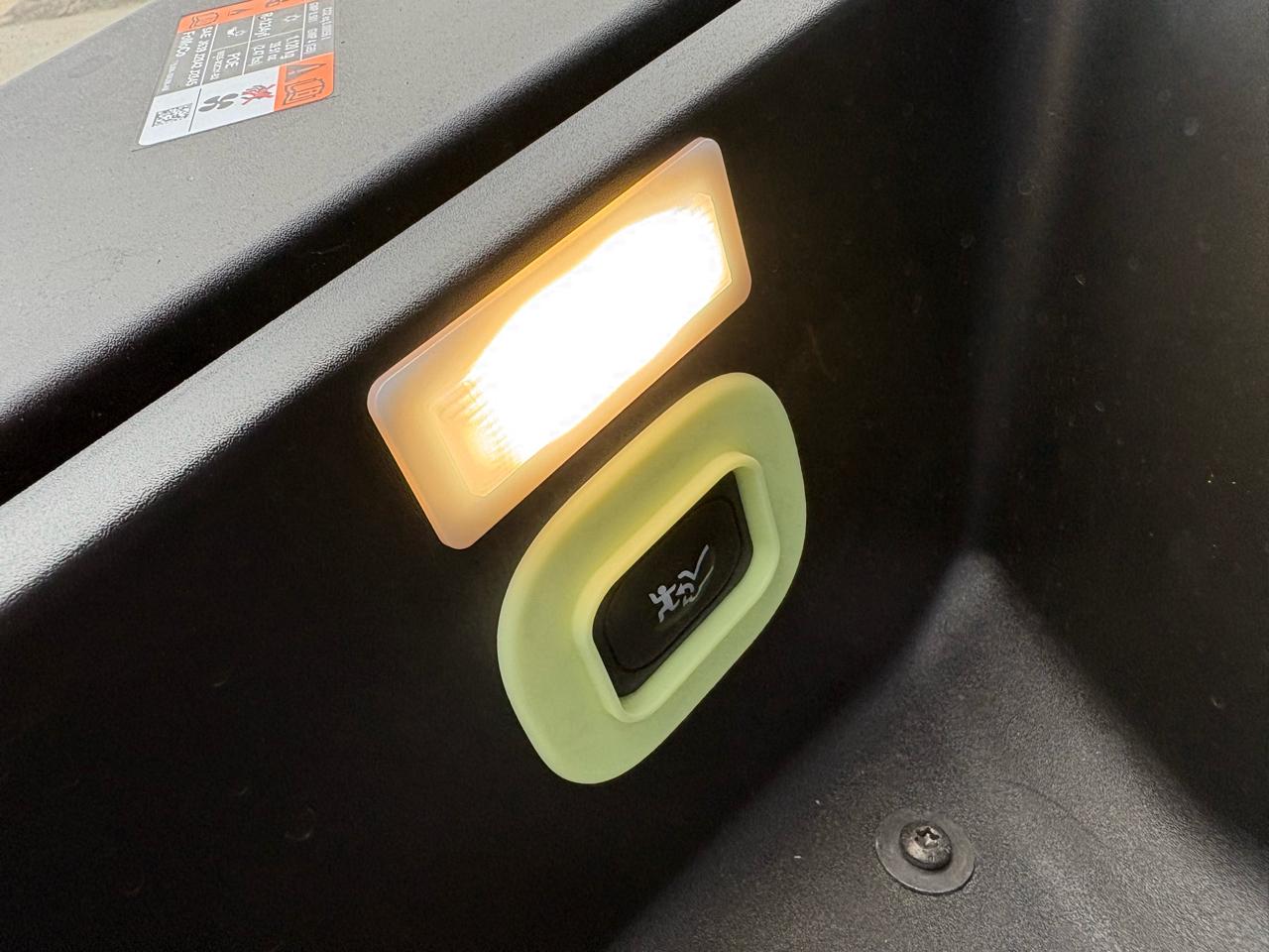 Ford Mustang Mach-E Premium RWD 2025