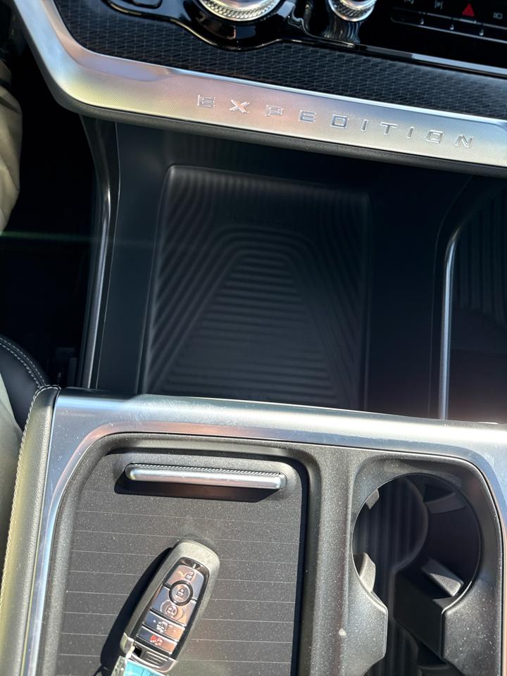 Ford Expedition Max Platinum 4x4 2026