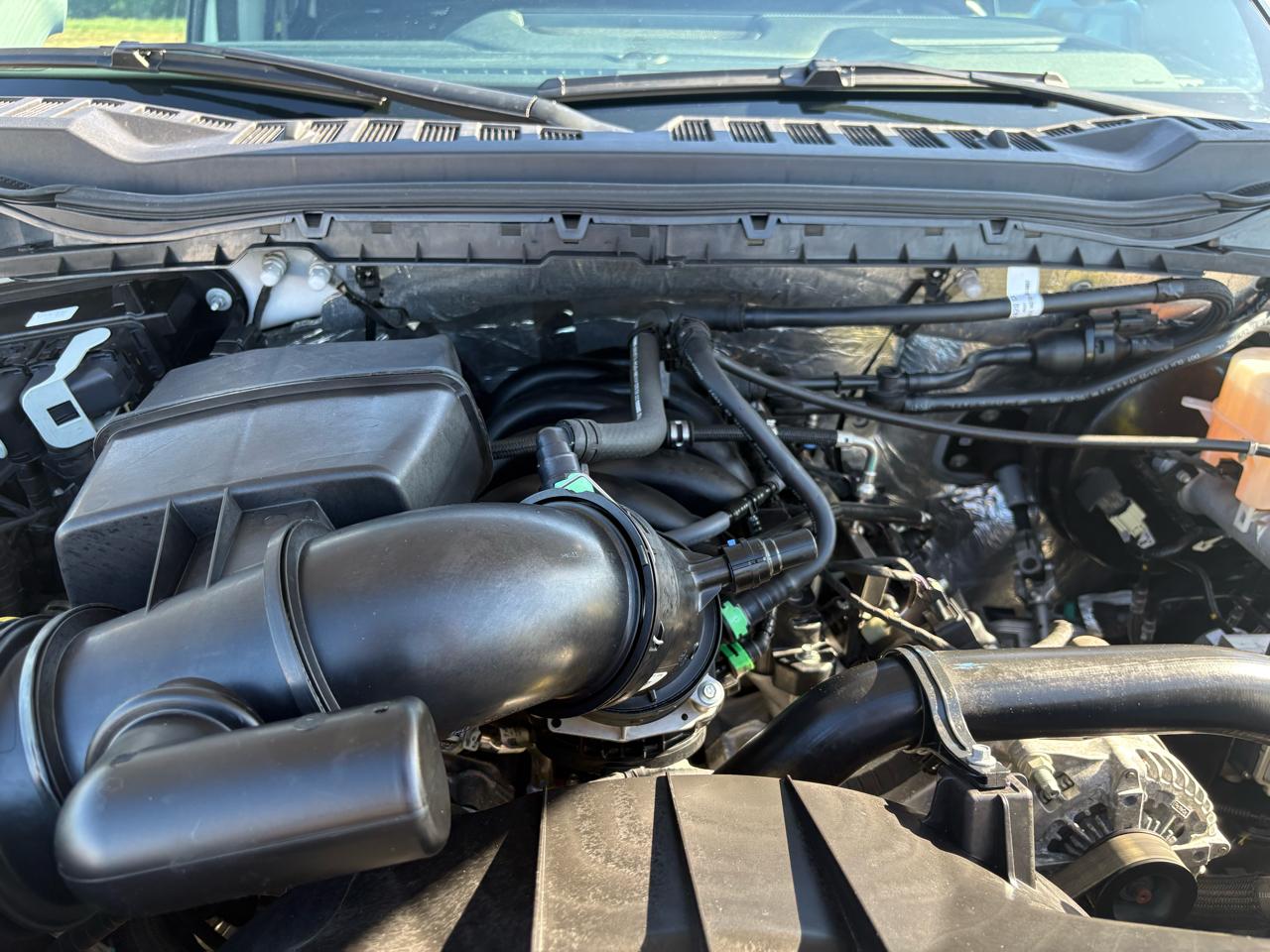 Ford Super Duty F-350 SRW Lariat 4WD Crew Cab 8' Box 2023