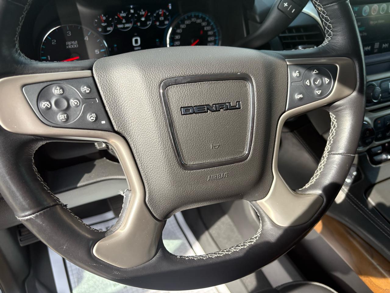 GMC Yukon 4WD 4dr Denali 2020