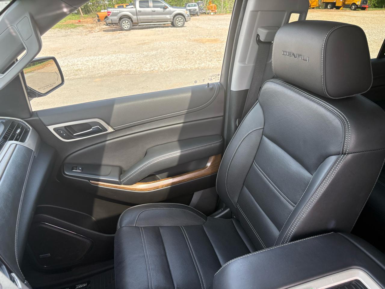 GMC Yukon 4WD 4dr Denali 2020